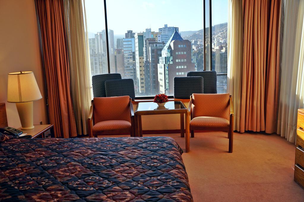 Real Plaza Hotel & Convention Center لاباز المظهر الخارجي الصورة