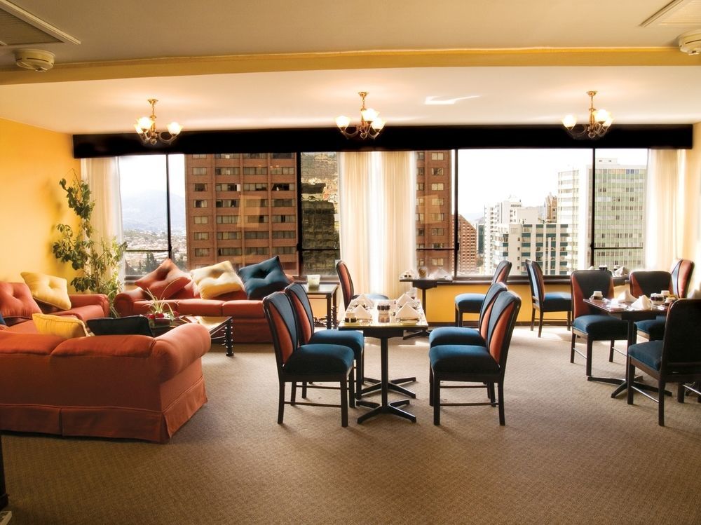 Real Plaza Hotel & Convention Center لاباز المطعم الصورة